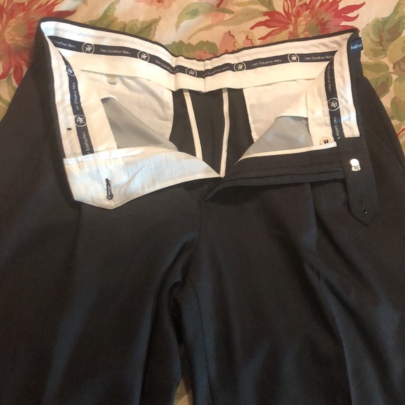 HART SCHAFFER MARX size 33” W x - Picture 14 of 16